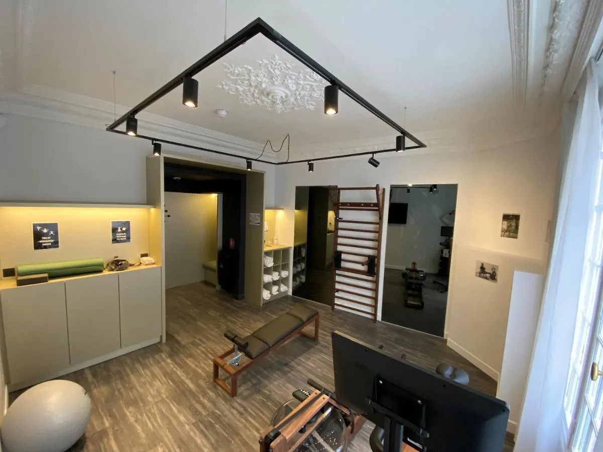 Tribe Batignolles Hotell 4*