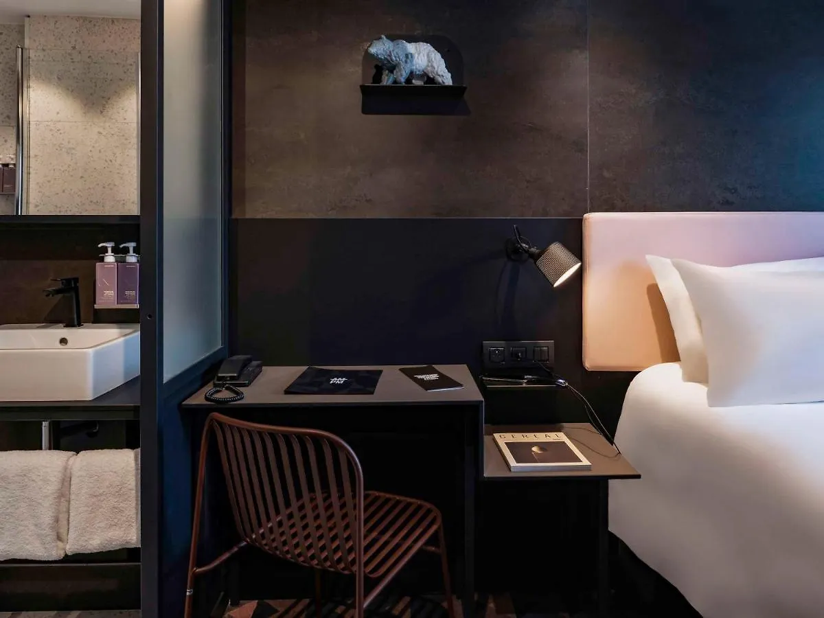 Tribe Batignolles 4* Paris